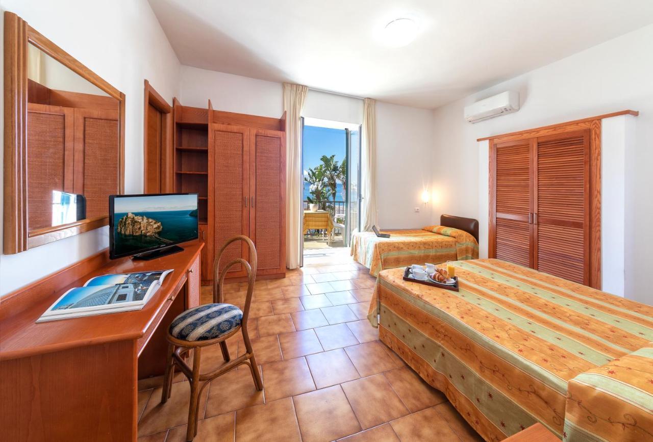 Citara Hotel 3*